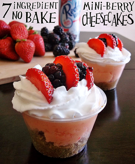 7 Ingredient No Bake Mini-Berry Cheesecakes #BerryJoyfulSweeps #Sponsored