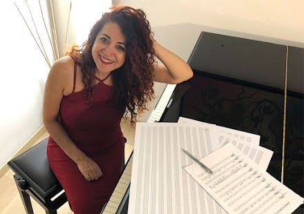 Maria Angela Ciurleo al Politeama di Palermo per "Breve Viaggio Musicale Intorno al Mondo"
