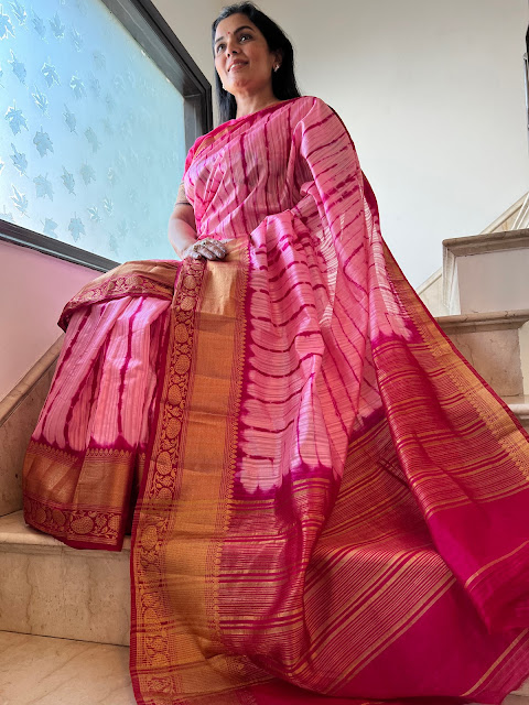 Pnk shibori saree.