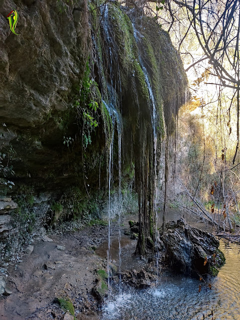 Río Alhárabe, Barranco de Hondares y pasos de El Poyato y El Toril