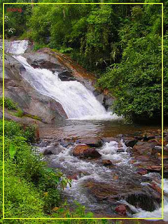 Mo Paeng Waterfall Mae Hong Son