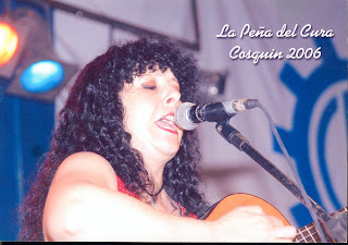 Mónica en La Peña del Cura en Cosquín