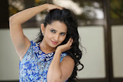 Ishika Singh Latest Glamorous Photos-thumbnail-24