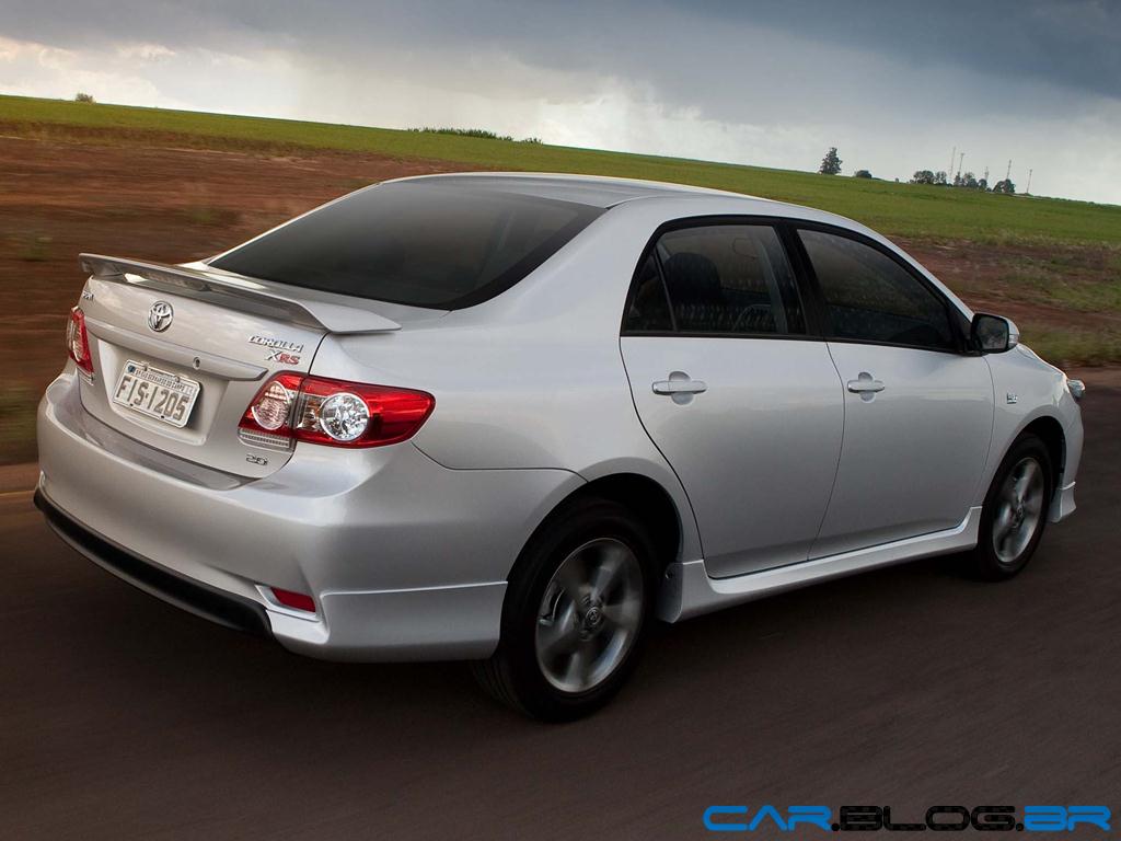 ... /AAAAAAAARi8/4z1C4PTzib4/s1600/Toyota-Corolla-2013-traseira.jpg