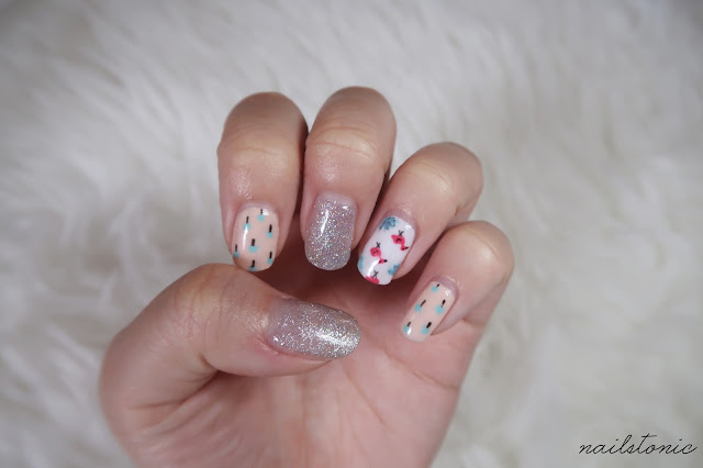 flamingo and palmtree nails