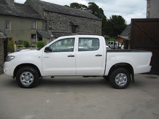 Toyota Hilux Double Cab SA60CFM