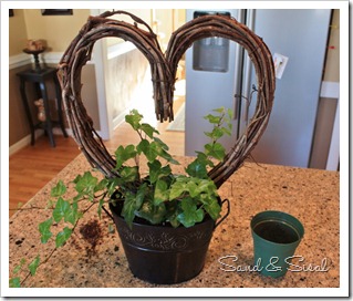 insert wreath into tin