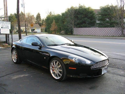 Aston Martin on Aston Martin Db9 Side View Aston Martin Db9 On Road