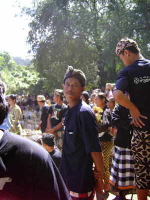 Upacara Ngaben Kolektif di Antiga Karangasem