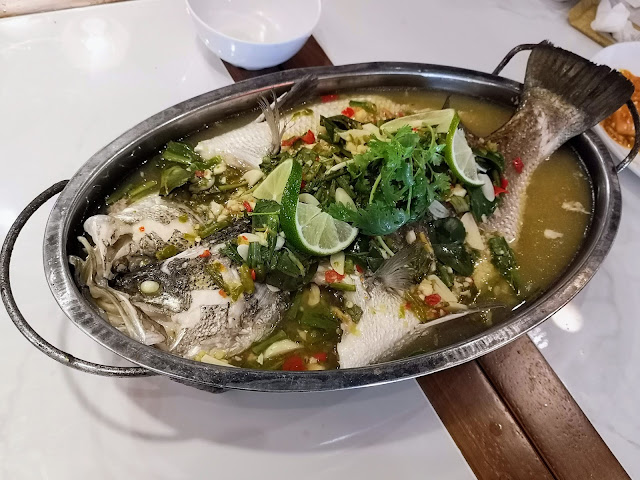 Thai Steamed Seabass in Spicy Garlic Lime