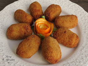 Croquetas de puchero andaluz con taquitos de jamón 