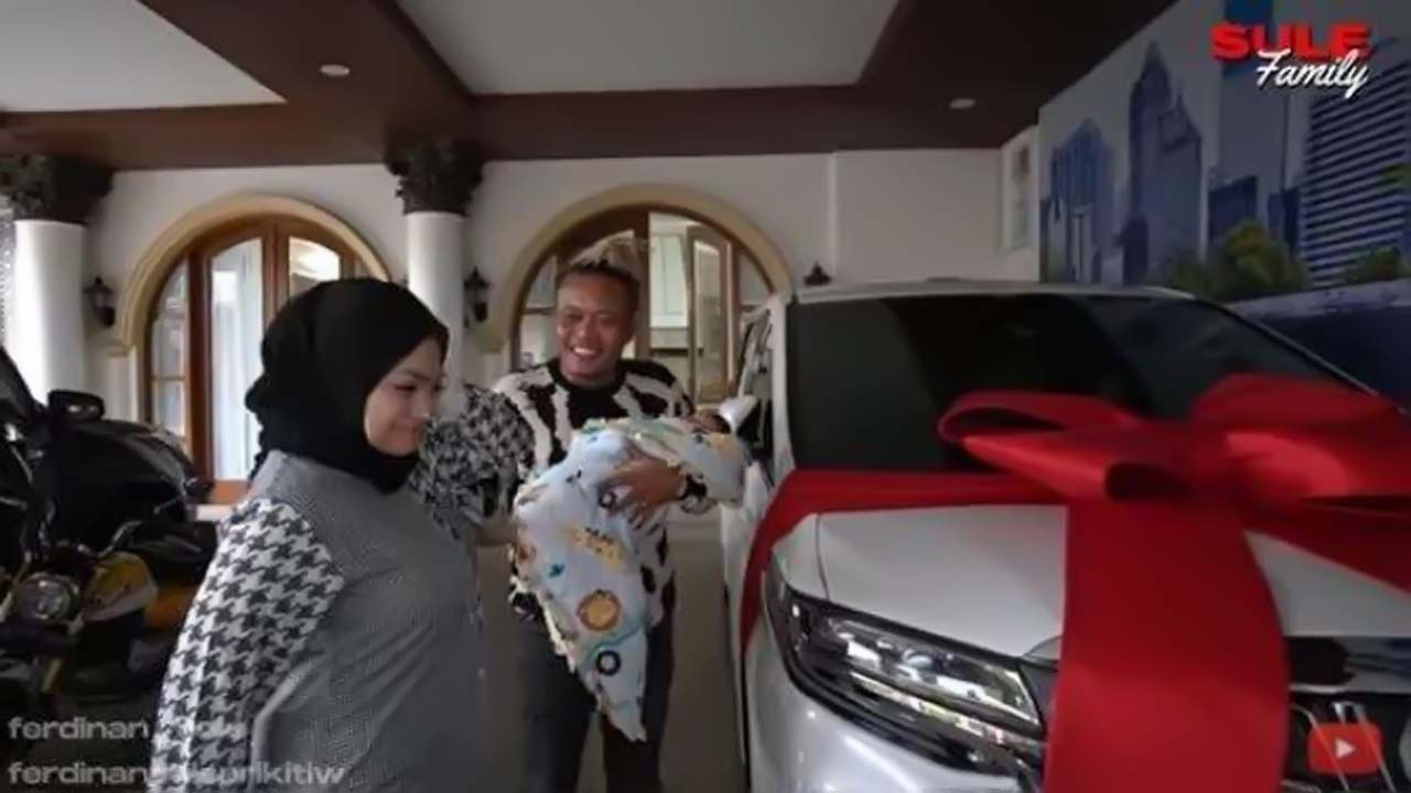 Nasib Rumah dan Mobil Alphard Hadiah Sule untuk Nathalie, Ibu Adzam: Kalau Mau Diminta Monggo Ambil