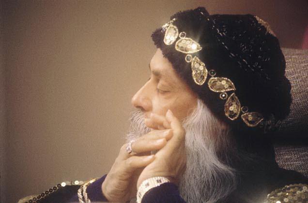 Osho Photographs - Osho In Rajneeshpuram Part-13