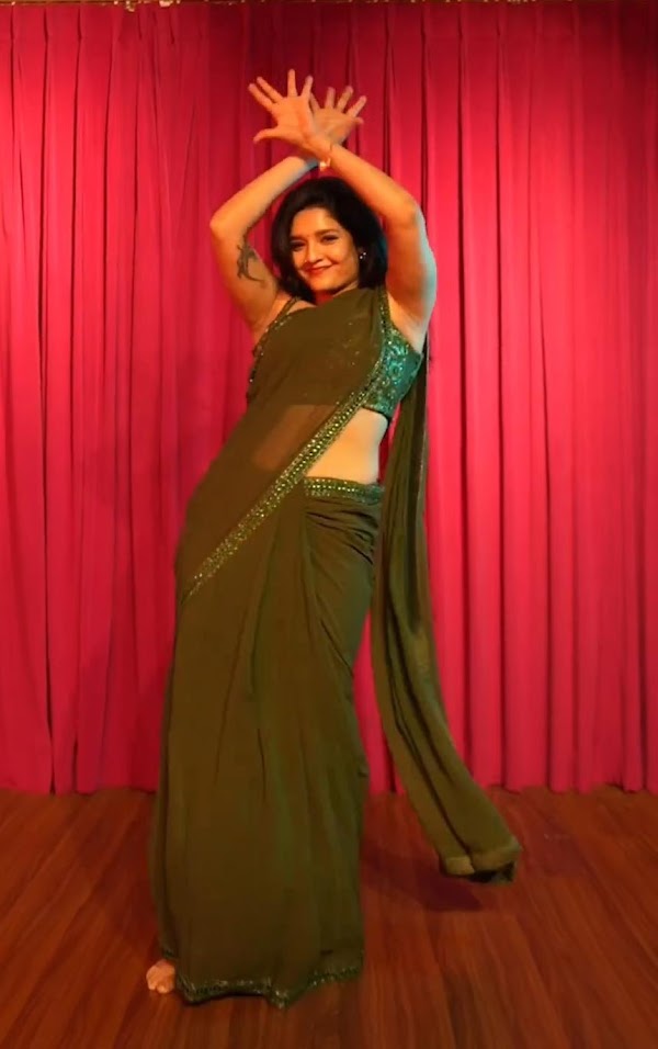 ritika singh saree curvy indian actress