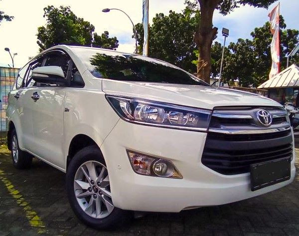 Panduan Membeli Mobil Innova Reborn Bekas dengan Cermat
