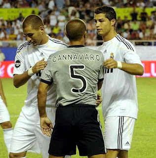 Cristiano Benzema ans Cannavaro. Real Madrid vs Juventus 2009