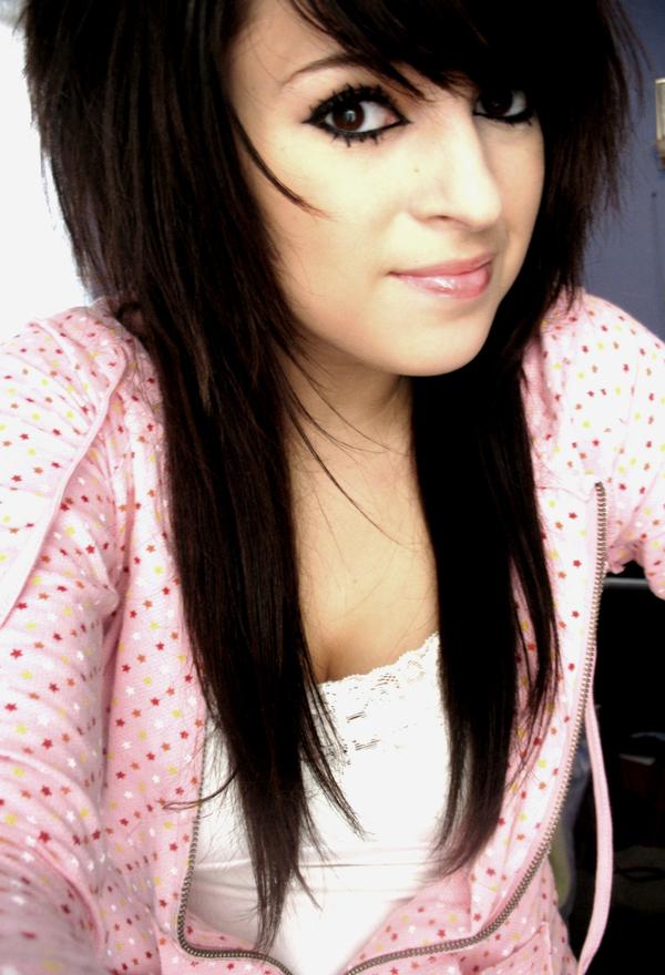 cute emo hairstyles for girls with. cute emo hairstyles for girls