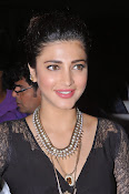 Shruti Haasan New photos-thumbnail-15