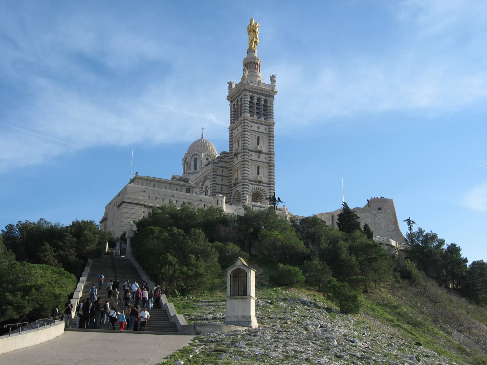 Information Dose: Basilique de Notre-Dame de la Garde France