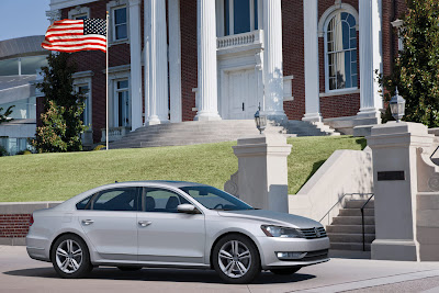 2012 Volkswagen Passat at 2011 Detroit Auto Show