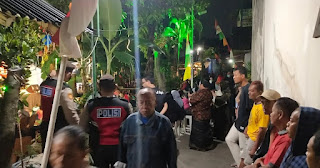 Personil gabungan Polsek Ngampilan pantau kegiatan Pentas Seni.