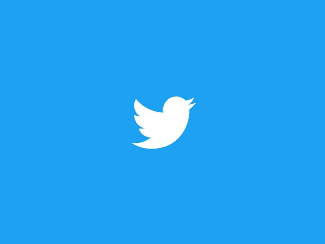 تتيح تويتر الآن للمستخدمين إرفاق وسائط مختلفة في تغريدة واحدة
