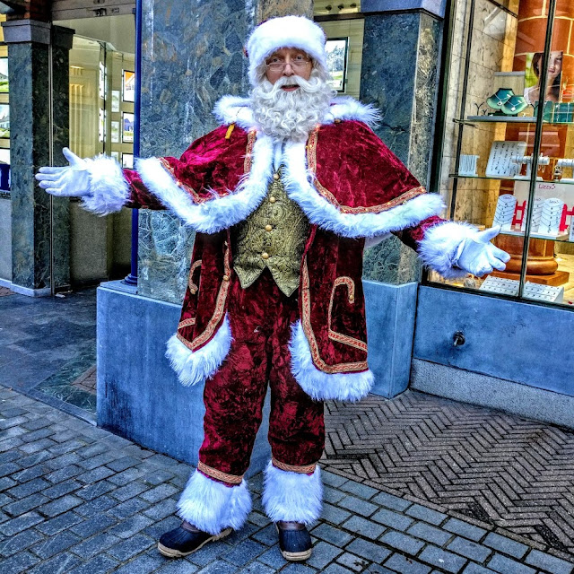 Santa-Kerstman-pro-fun-entertainment
