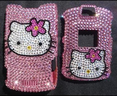 This Hello Kitty RAZR Bling Case