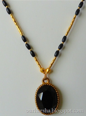 Black Beaded Jewelry (5)