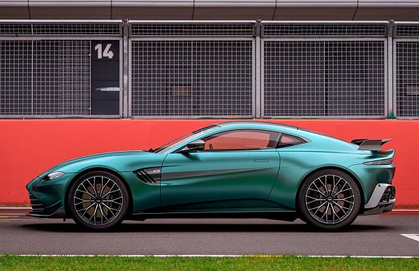 Aston Martin Vantage F1 Edition