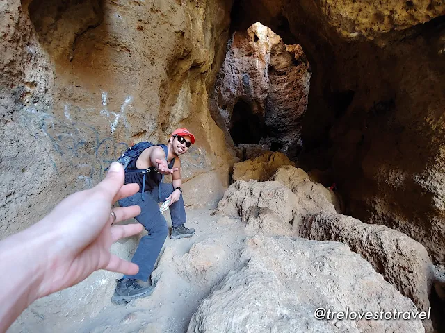 Cave of Munits via El Escorpion trailhead