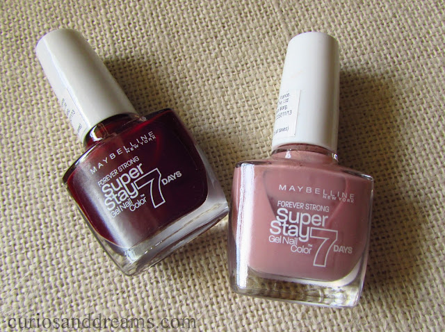 Maybelline SuperStay Gel Polish review, Maybelline SuperStay Gel Polish Rose Poudre review, Maybelline SuperStay Gel Polish Midnight Red review