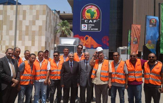 وزير الكهرباء يتفقد استاد القاهرة للاطمئنان على تغذية التيار وتجارب التشغيل