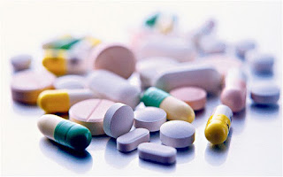 أفضل 3 أدوية لعدوى الأسنان سبيرازول ، رودوجيل و روفازول