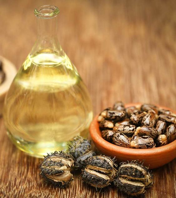  Benefits of Castor Oil For Wrinkles