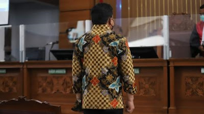 'Masih Punya Power', Makna Kemeja Batik Ferdy Sambo saat Persidangan Dilucuti Pakar