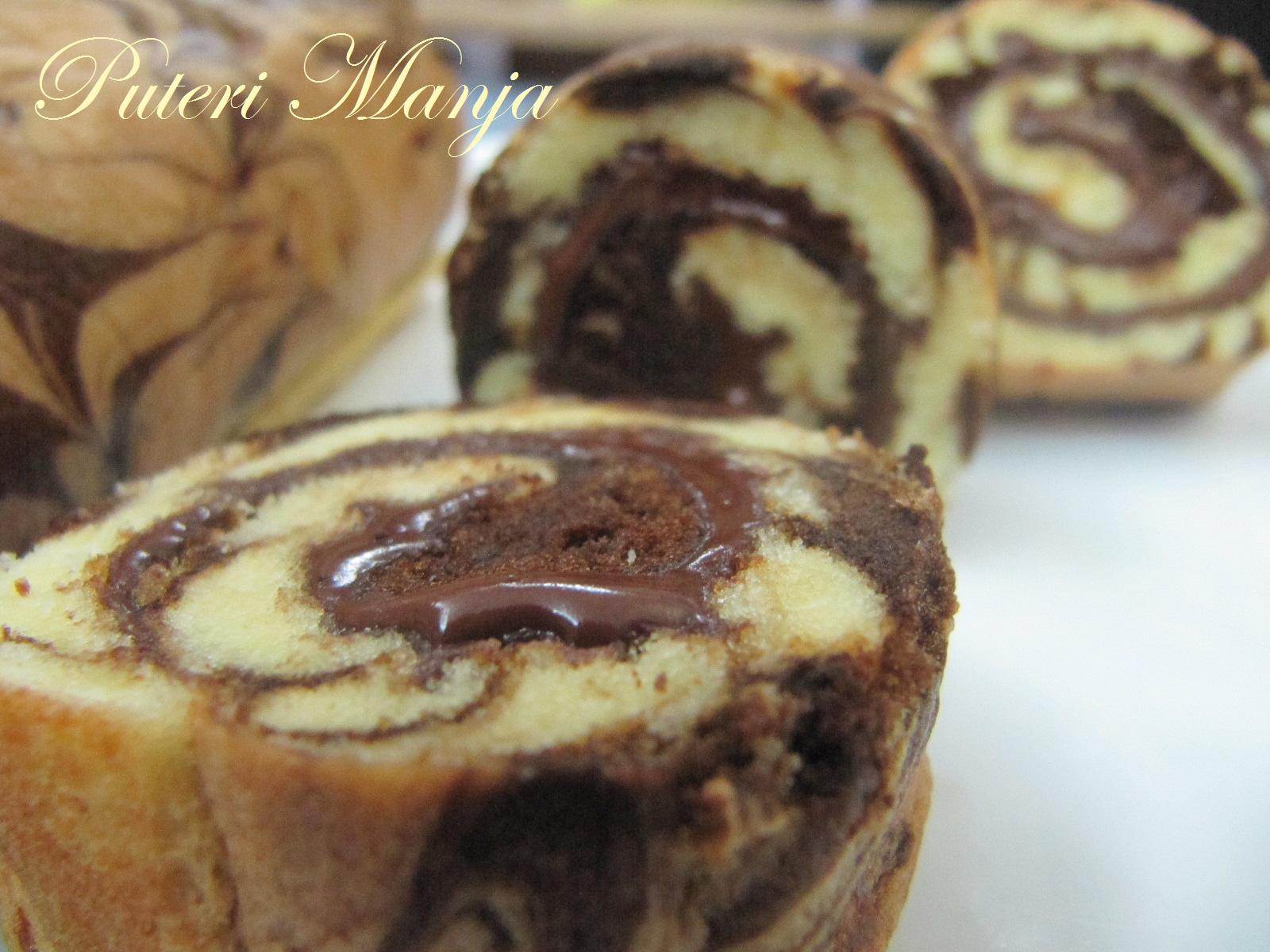 RASA-RASA SELERA PUTERI MANJA: BATIK SWISS ROLL @ KEK 