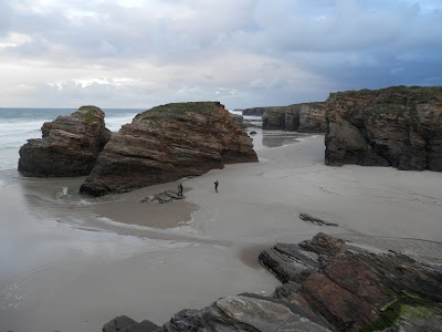 Spain, Cathedrals Beach   by E.V.Pita (2015)  http://evpita.blogspot.com/2015/11/spain-cathedrals-beach-playa-de-las.html   Playa de las Catedrales (Ribadeo)  por E.V.Pita (2015)   Praia das Catedrais (Ribadeo)