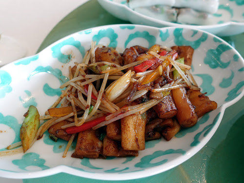 Jade 玉 at The Fullerton Ocean Park Hotel Hong Kong - Pan-fried rice roll with XO sauce (XO醬煎腸粉)