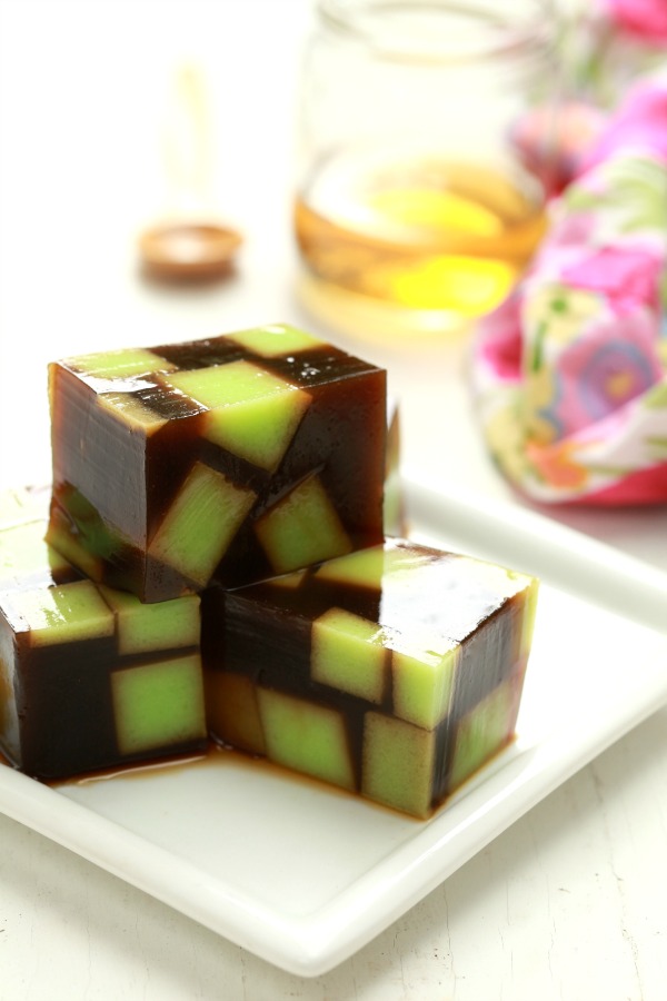 Agar-agar Rintik Santan Pandan - masam manis