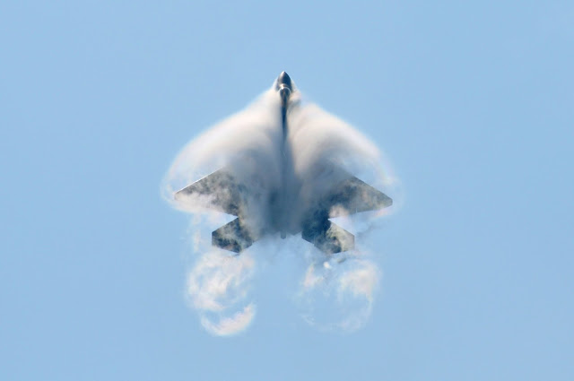 F-22 Raptor Gets Sonic Boom