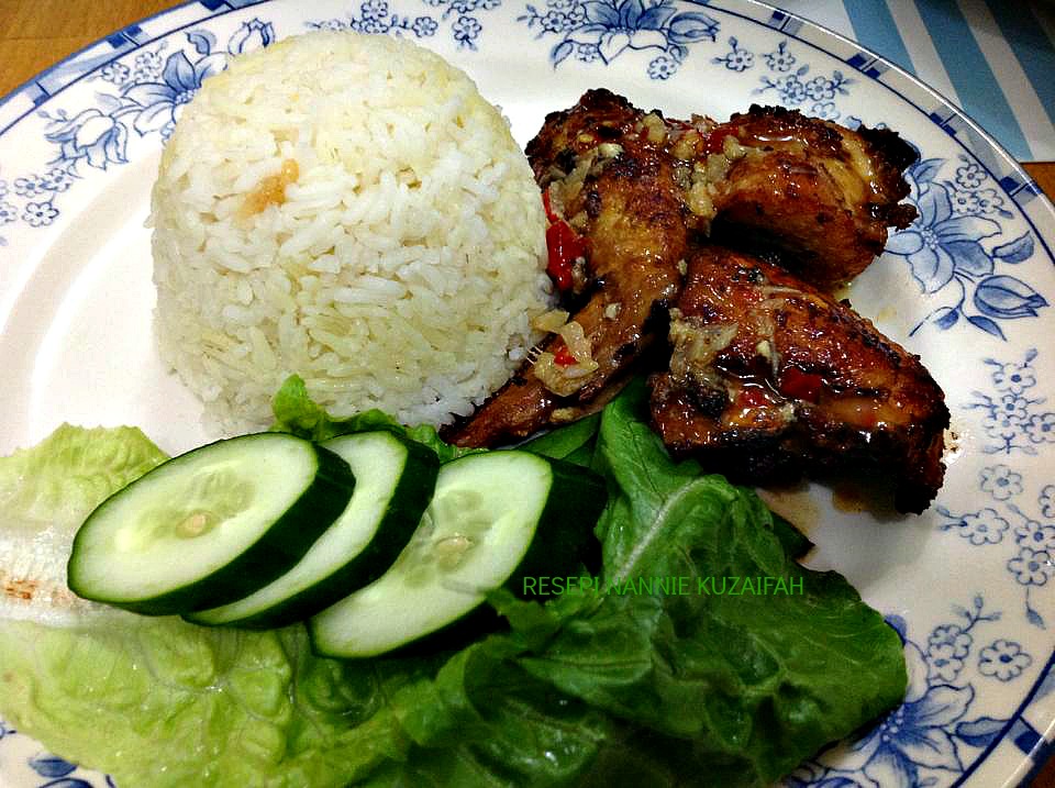 RESEPI NENNIE KHUZAIFAH: NASI AYAM