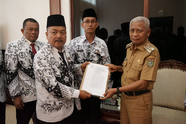 Terima Audiensi PGRI Kabupaten Asahan, Bupati Asahan Minta Supaya Tidak Bermain Politik