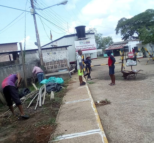 GESTIÓN-PUERTO PÁEZ: Alcaldía de Pedro Camejo continúa los trabajos de limpieza en calles de Puerto Páez. 