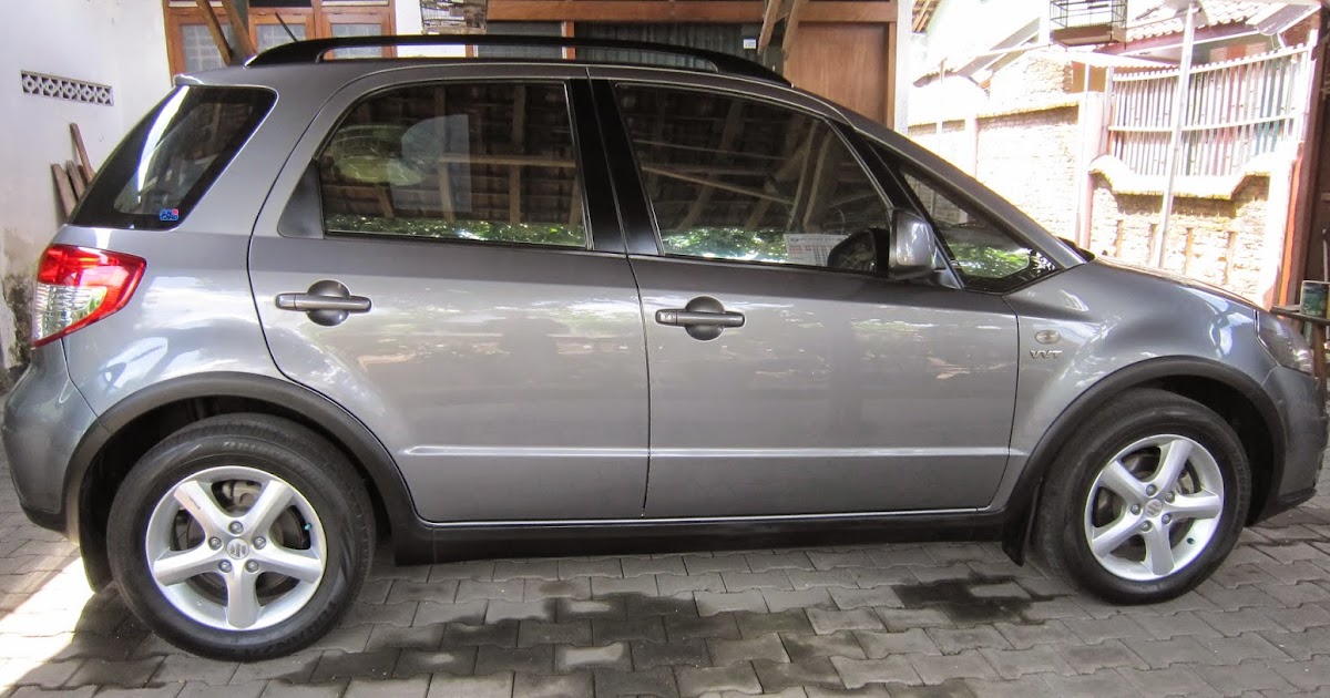 Ibnu Sukaca DIJUAL SUZUKI SX4 X OVER AT Th 2009 MILIK 