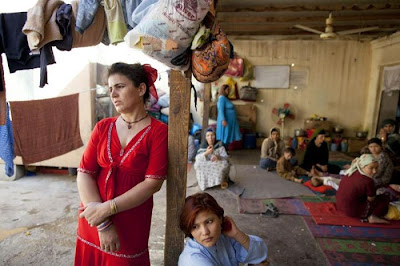 Life Inside a Women's  Prison in Afghanistan Seen On lolpicturegallery.blogspot.com