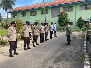 Polsek Baraka Polres Enrekang Laksanakan Apel Pagi Sebelum Melaksanakan Tugas