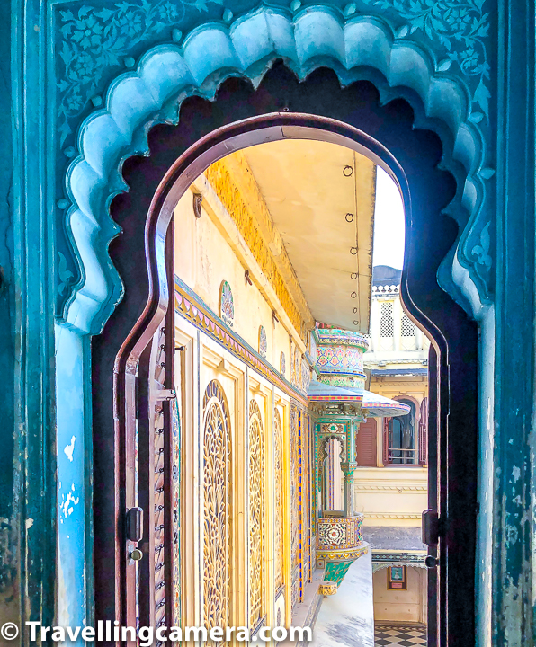 In Diwan-e-aam, the king sat in a decorated balcony on the first floor. The balcony extention can be seen in above photograph. This wall is one of the most beautiful walls in Udaipur City Palace. The ministers would sit across him. On the next floor are balconies which were used by the ladies of the royal family to witness the proceedings. This is also the part of Udaipur City palace, which has most intricate mirror works. You will see a beautiful peacock made of all small mirror pieces. Very first photograph of this blogpost is clicked against this wall which has King's balcony on first floor.