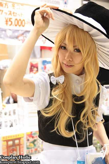 touhou project cosplay - kirisame marisa 2 from comiket 77