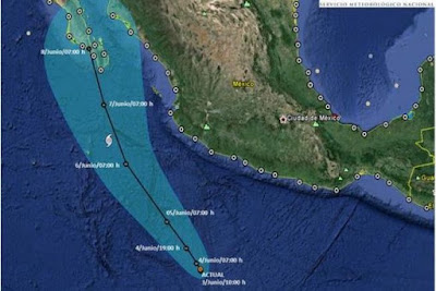 HURACAN BLANCA DE CATEGORIA 4 SE DIRIGE A LAS COSTAS DE BAJA CALIFORNIA